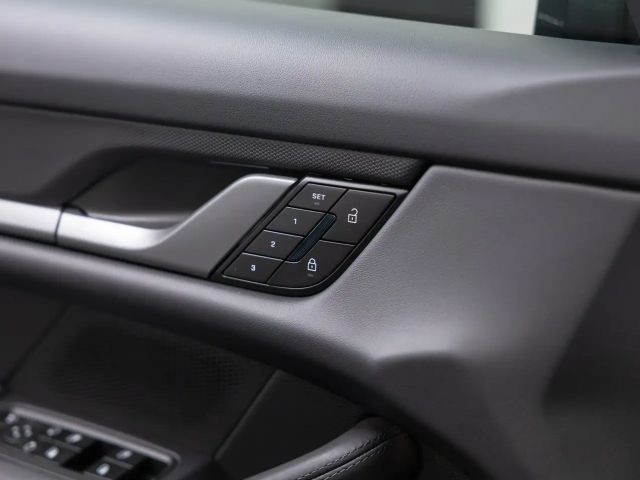 Porsche Taycan 4 Cross Turismo