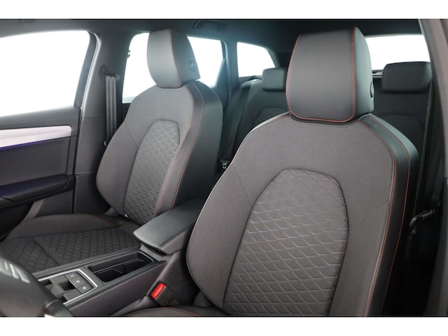 Seat Leon 2.0 TDI FR-lijn Sportstourer