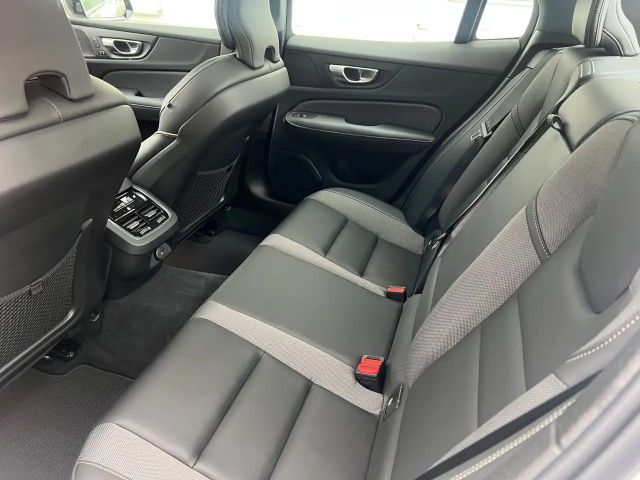 Volvo S60 AWD Dark Geartronic Ultimate