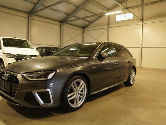Audi A4 35 TDI Avant S-Line S-Tronic