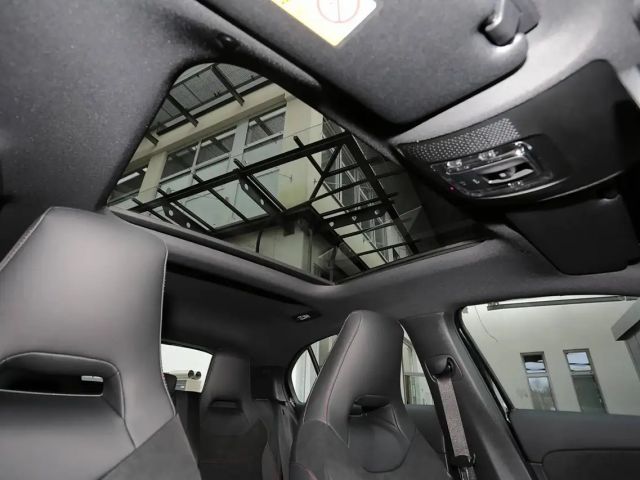 Mercedes-Benz A 200 AMG Line