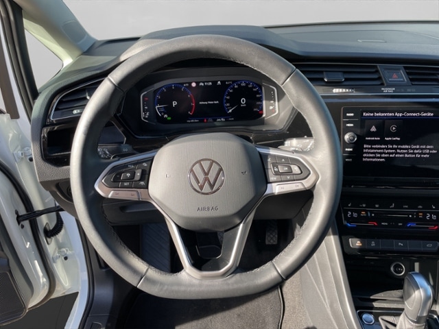 Volkswagen Touran 1.5 TSI DSG R-Line