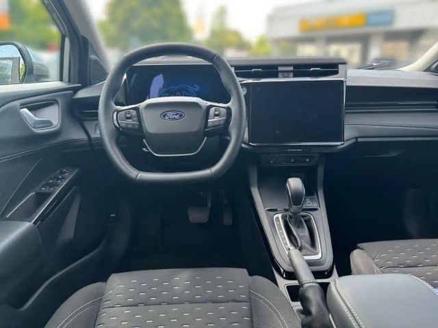 Ford Puma EcoBoost Titanium