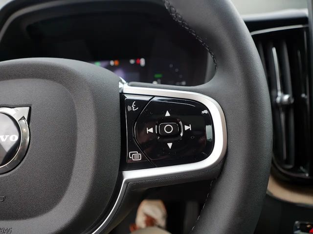 Volvo XC60 AWD Dark Plus Recharge T6