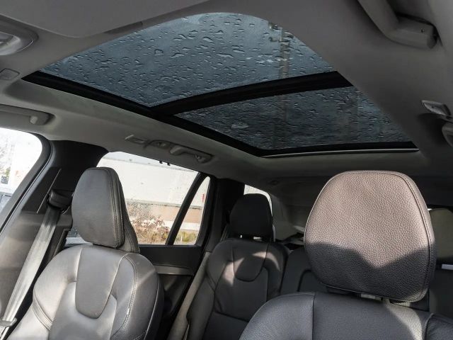 Volvo XC90 AWD Dark Plus T8