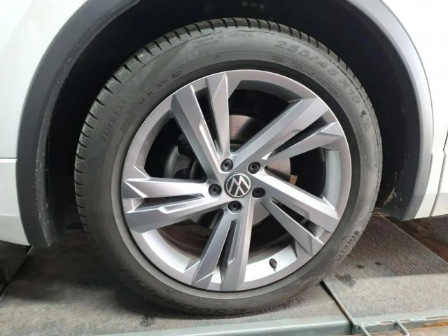 Volkswagen Tiguan DSG R-Line