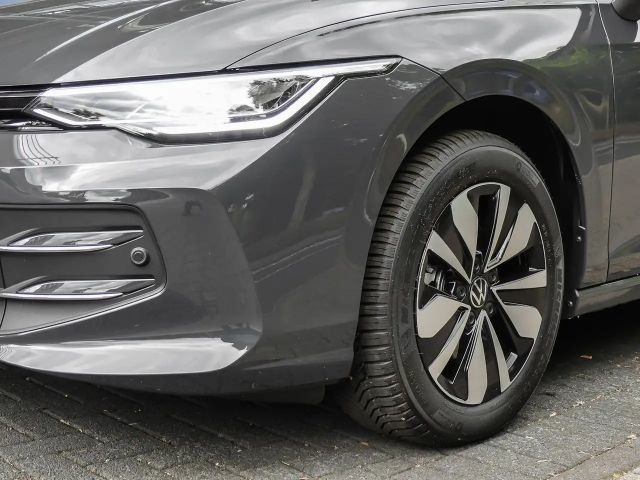 Volkswagen Golf 1.5 eTSI DSG Golf VIII