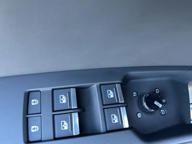 Audi A6 40 TDI Avant Quattro S-Line S-Tronic