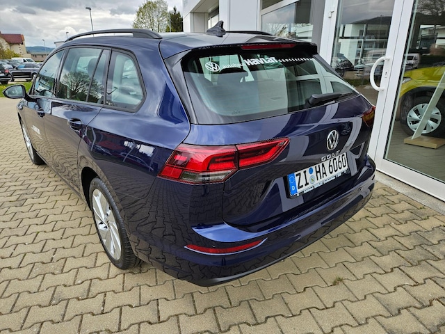 Volkswagen Golf Life Variant