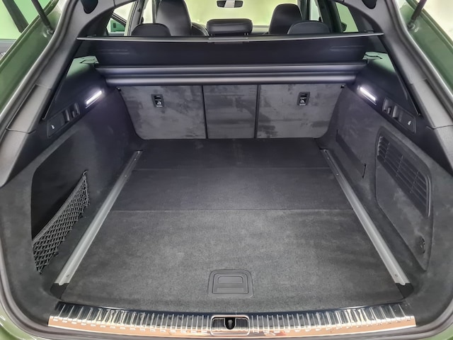 Audi A6 e-tron Avant Performance Quattro