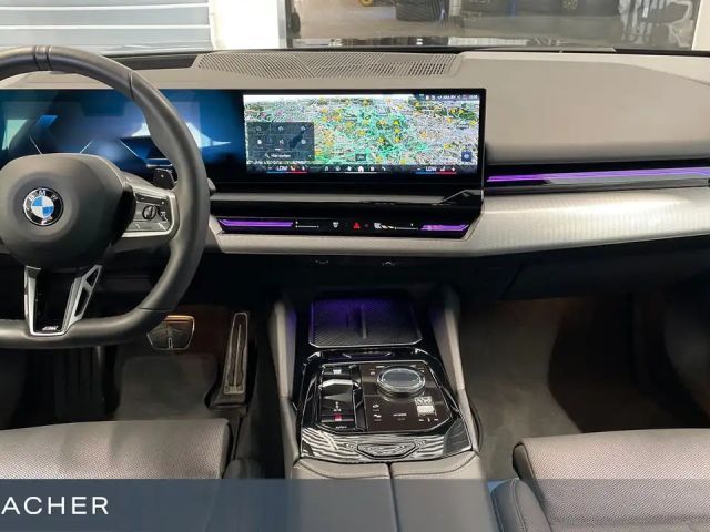 BMW 540 540d M-Sport Touring xDrive