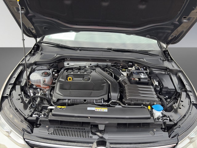 Volkswagen Golf 1.5 eTSI DSG Golf VIII Move