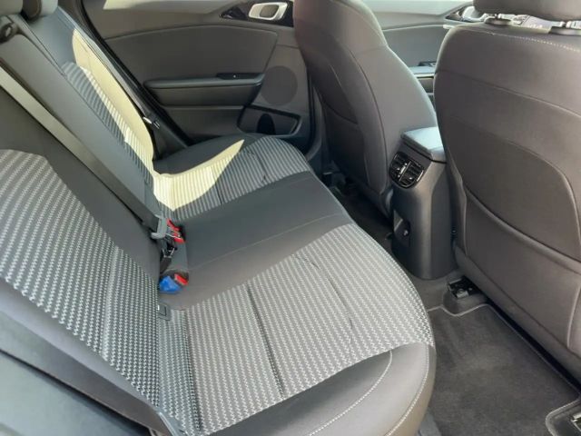 Kia Ceed Ultimate Edition 1.5T 48V DCT Style