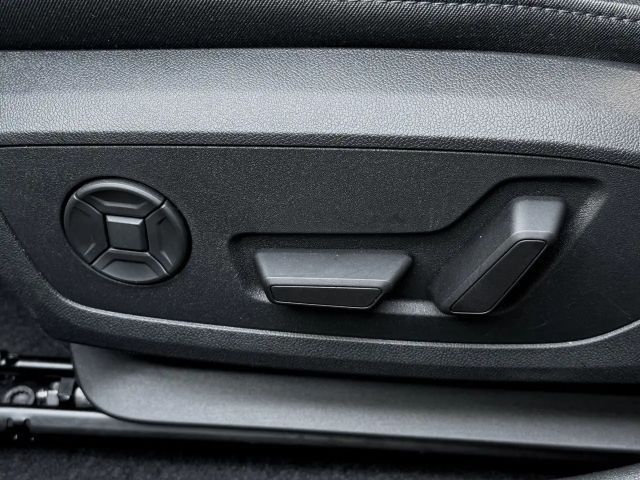 Audi A3 35 TFSI S-Line Sedan