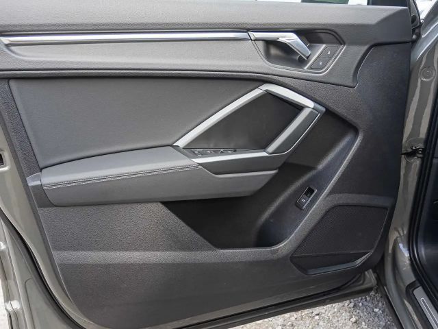 Audi Q3 35 TFSI S-Line S-Tronic