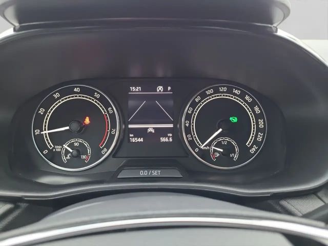 Skoda Fabia 1.0 TSI Tour