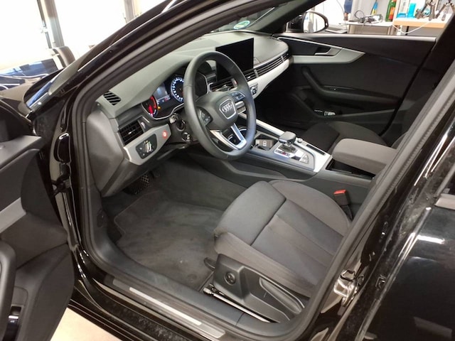 Audi A4 35 TDI Avant S-Tronic