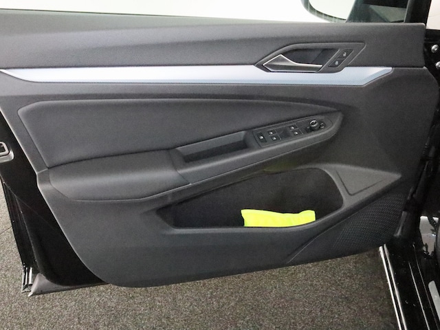 Volkswagen Golf 1.5 eTSI Golf VIII Life