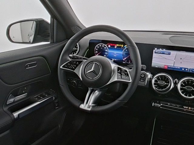 Mercedes-Benz GLB 200 GLB 200 d