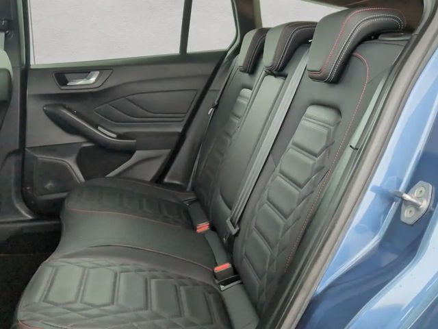 Ford Focus EcoBoost ST Line Wagon