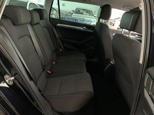 Volkswagen Passat Business Variant