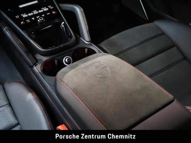 Porsche Cayenne Coupé GTS