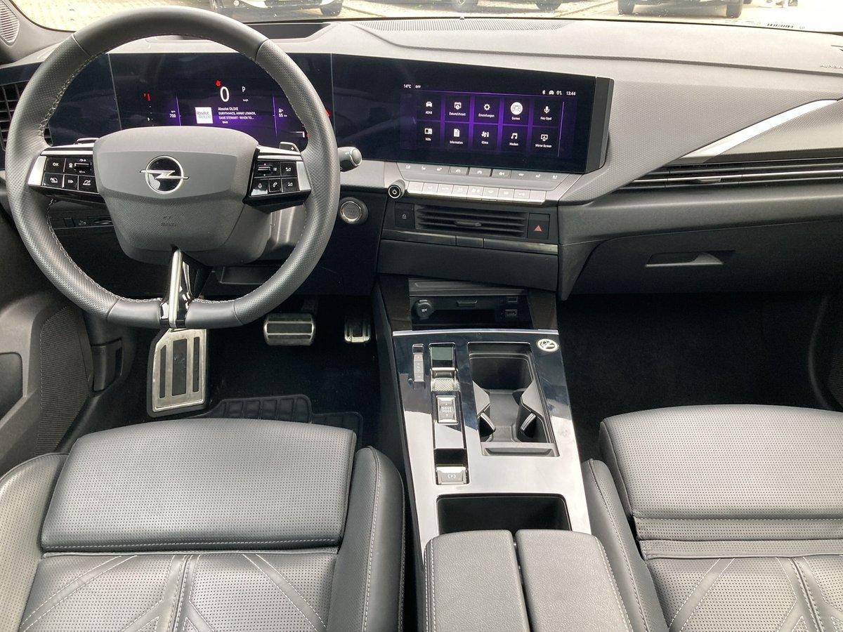 Opel Astra 1.2 Turbo Sports Tourer Ultimate