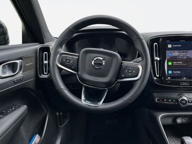 Volvo XC40 Dark Plus