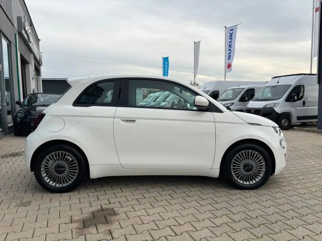 Fiat 500e 42 kWh