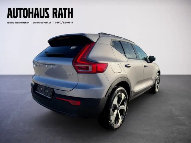 Volvo XC40 Dark Plus