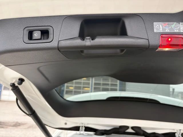 Mercedes-Benz GLB 200 4MATIC GLB 200 d