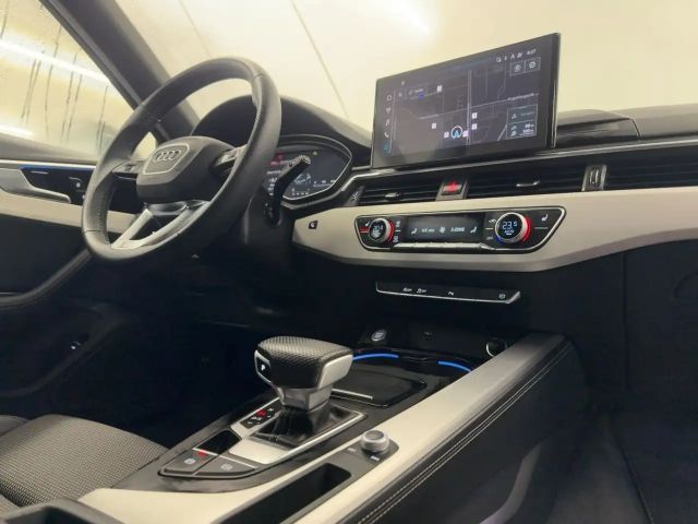 Audi A4 35 TFSI S-Line