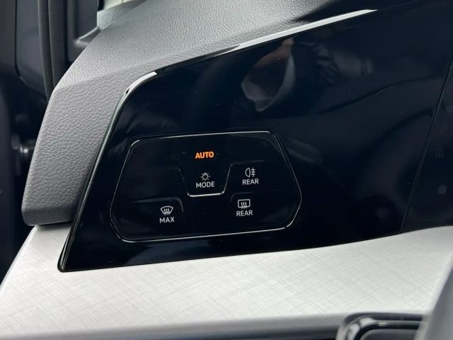 Volkswagen Golf Rabbit 1,5 TSI *FACELIFT *AHK *KAM *ACC *AMB *APP