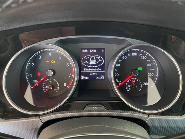 Volkswagen Touran 1.5 TSI DSG