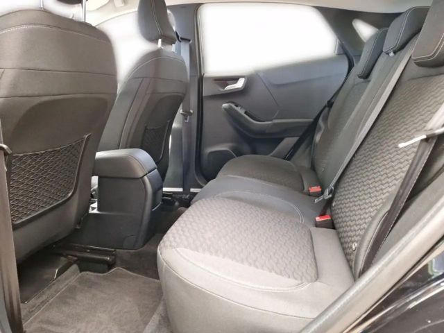 Ford Puma EcoBoost Titanium