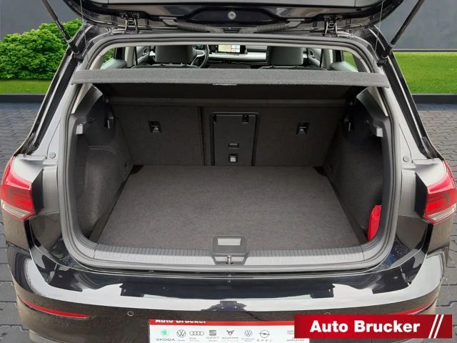 Volkswagen Golf 1.5 TSI Golf VIII Life