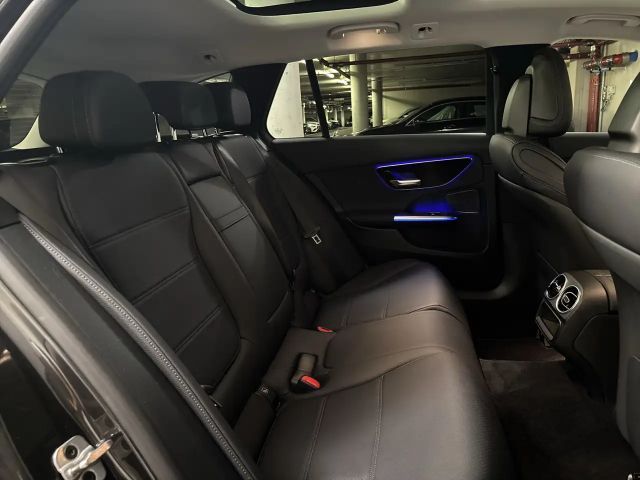 Mercedes-Benz C 220 4MATIC C 220 d Estate