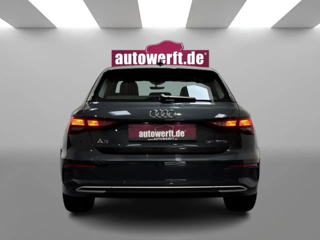 Audi A3 30 TFSI S-Tronic Sedan Sportback