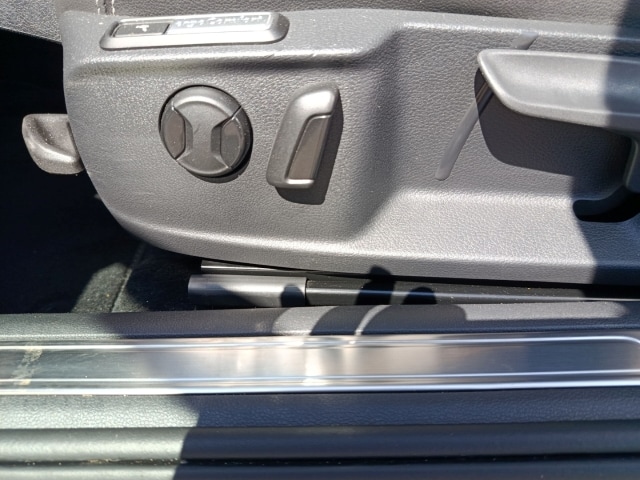 Volkswagen Passat 2.0 TSI Business Variant