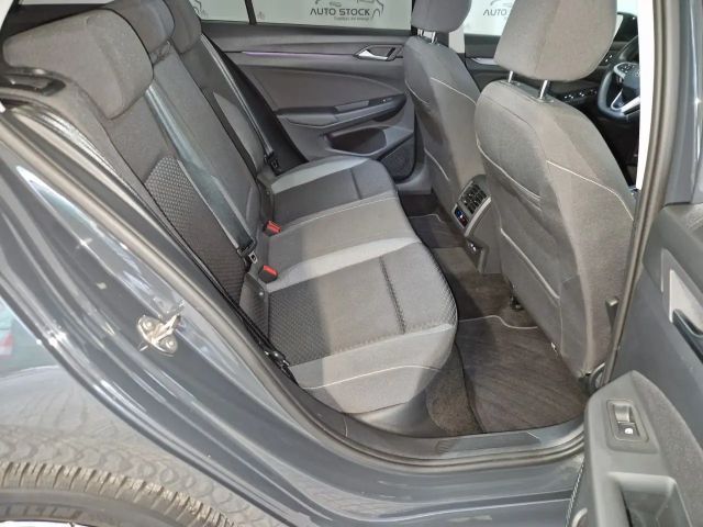 Volkswagen Golf 1.5 TSI