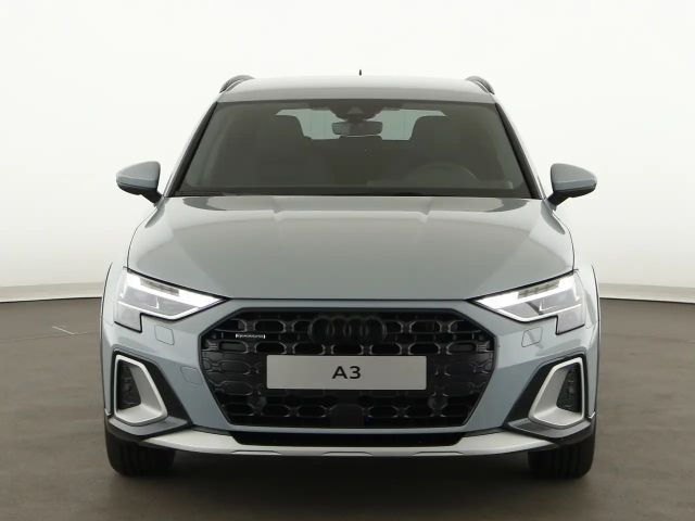 Audi A3 40 TFSI Quattro S-Tronic Sedan