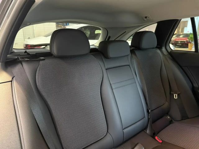 Mercedes-Benz C 200 AVANTGARDE C 200 d Estate