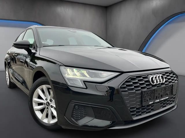 Audi A3 30 TDI Sedan