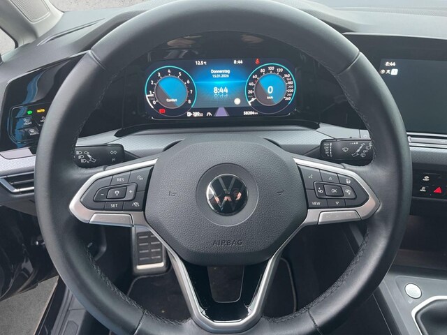 Volkswagen Golf 1.5 TSI