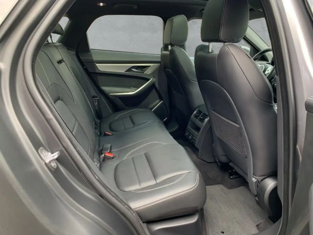 Jaguar F-Pace AWD D200 R-Dynamic