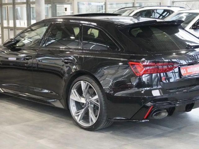 Audi RS6 4.0 TFSI Avant Quattro