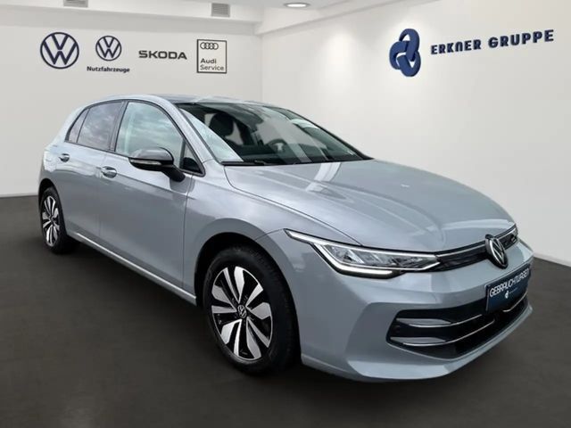 Volkswagen Golf 1.5 eTSI DSG Golf VIII