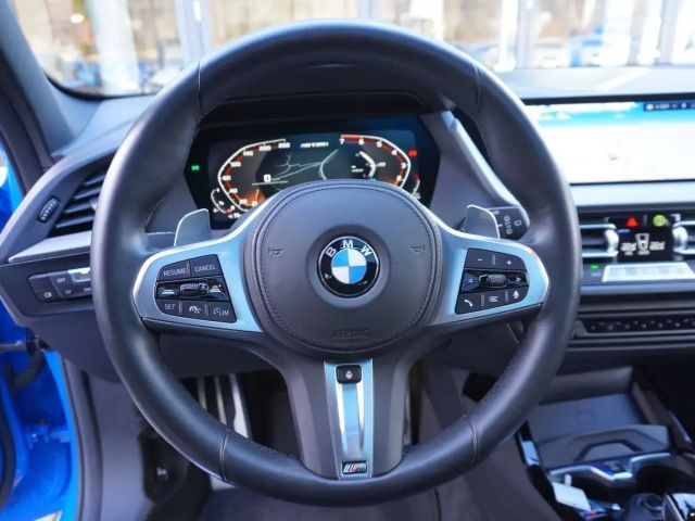 BMW 135 Sedan xDrive