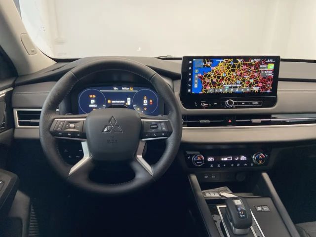 Mitsubishi Outlander 4WD PHEV