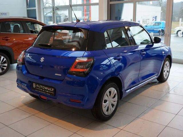 Suzuki Swift 4x4 Club Hybrid